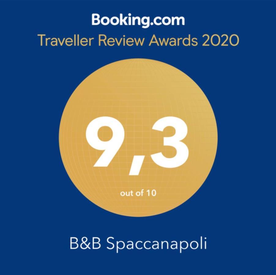 B&B Spaccanapoli A Due Passi Da Via Tribunali 外观 照片